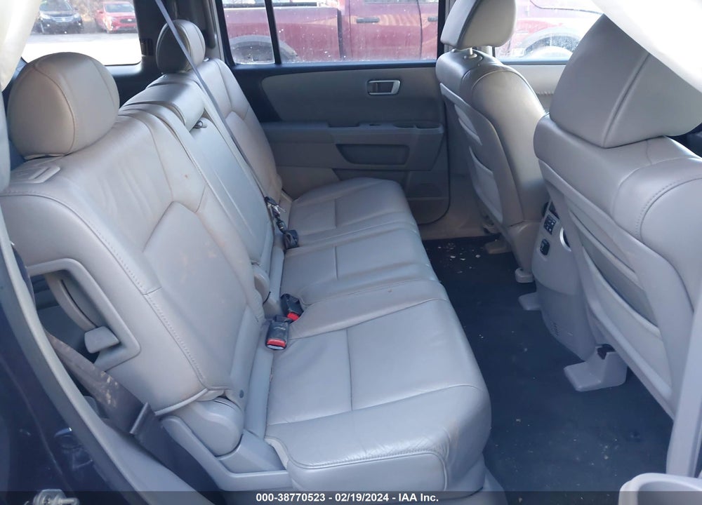 2009 HONDA PILOT EX-L VIN: 5FNYF48589B041645