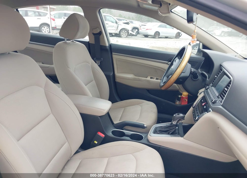 2018 HYUNDAI ELANTRA VALUE EDITION VIN: KMHD84LF6JU633884