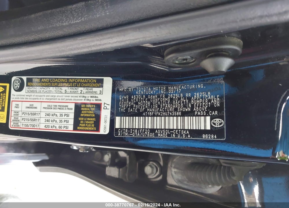 2017 TOYOTA CAMRY SE VIN: 4T1BF1FK2HU743586