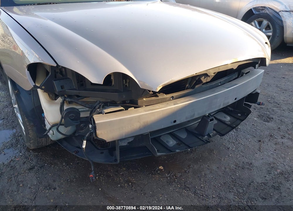 2007 BUICK LACROSSE CXL VIN: 2G4WD582471130567