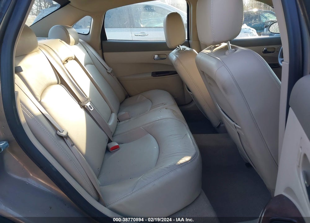 2007 BUICK LACROSSE CXL VIN: 2G4WD582471130567