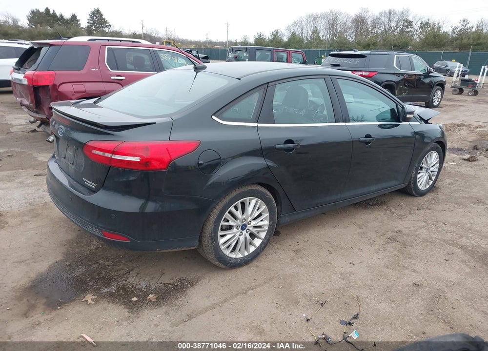 2015 FORD FOCUS TITANIUM VIN: 1FADP3J21FL366741
