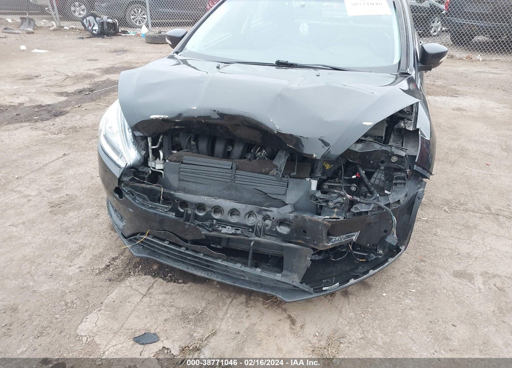 2015 FORD FOCUS TITANIUM VIN: 1FADP3J21FL366741