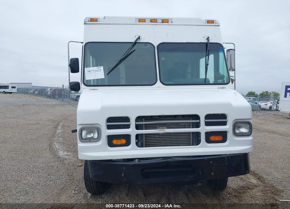 2008 FREIGHTLINER MT55 M LINE WALK-IN VAN VIN: 4UZAARDU28CZ58419
