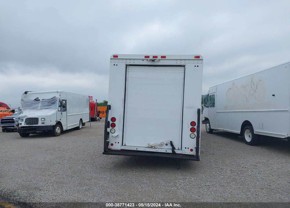 2008 FREIGHTLINER MT55 M LINE WALK-IN VAN VIN: 4UZAARDU28CZ58419