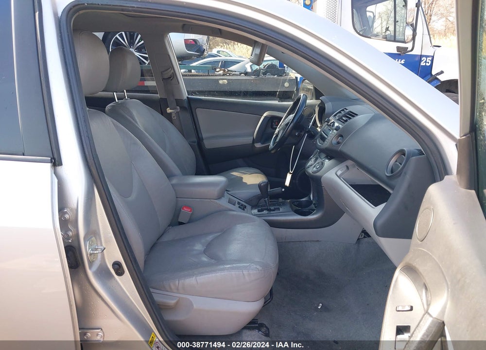 2011 TOYOTA RAV4 LIMITED V6 VIN: 2T3DK4DV1BW039008