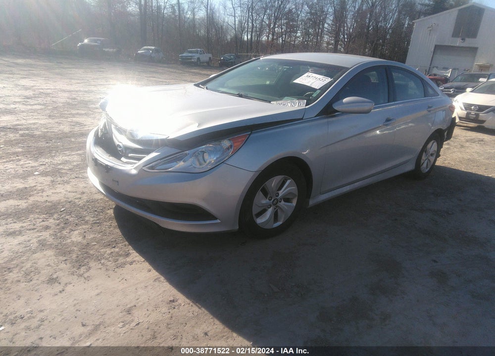 2014 HYUNDAI SONATA GLS VIN: 5NPEB4ACXEH814165
