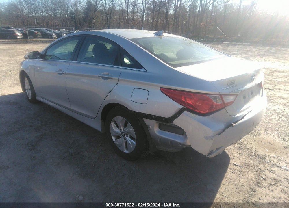 2014 HYUNDAI SONATA GLS VIN: 5NPEB4ACXEH814165