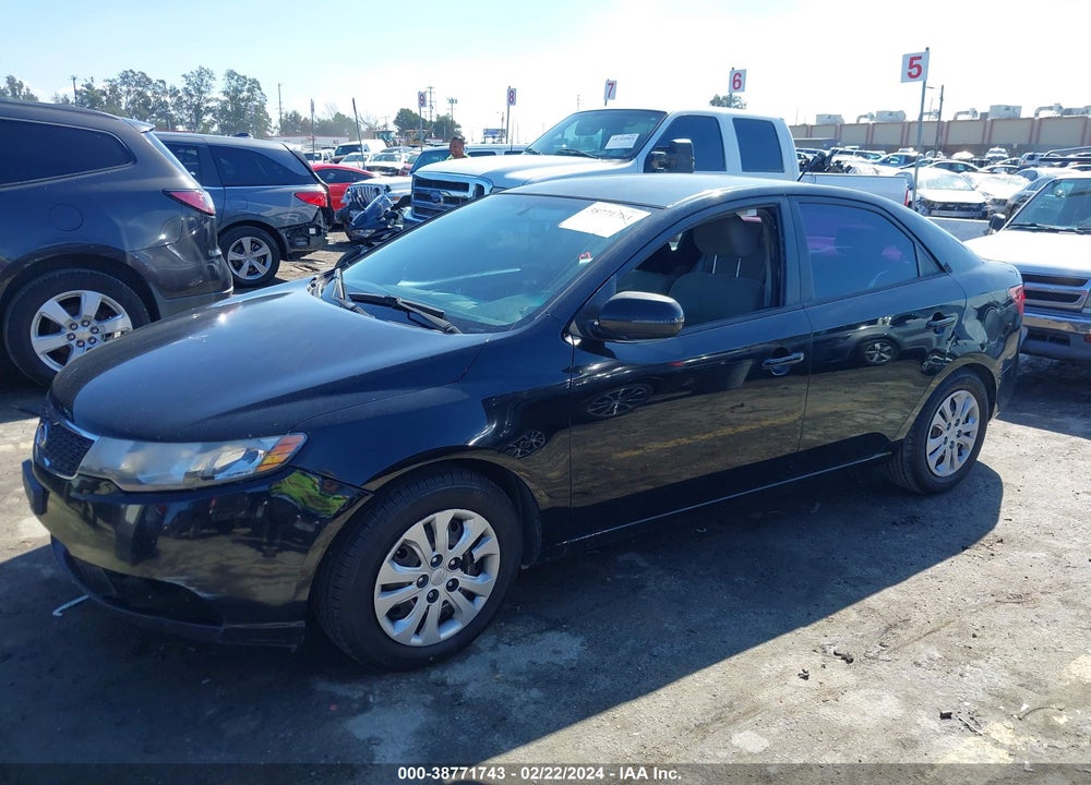2013 KIA FORTE VIN: KNAFU4A2XD5655407