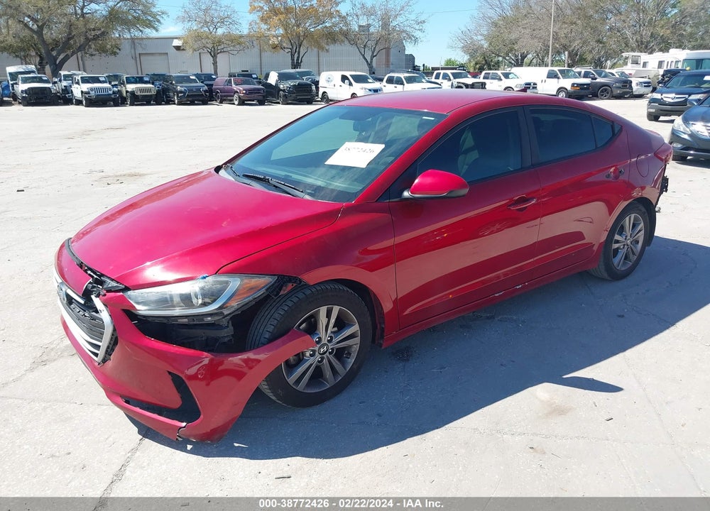 2018 HYUNDAI ELANTRA SEL VIN: KMHD84LF2JU471879