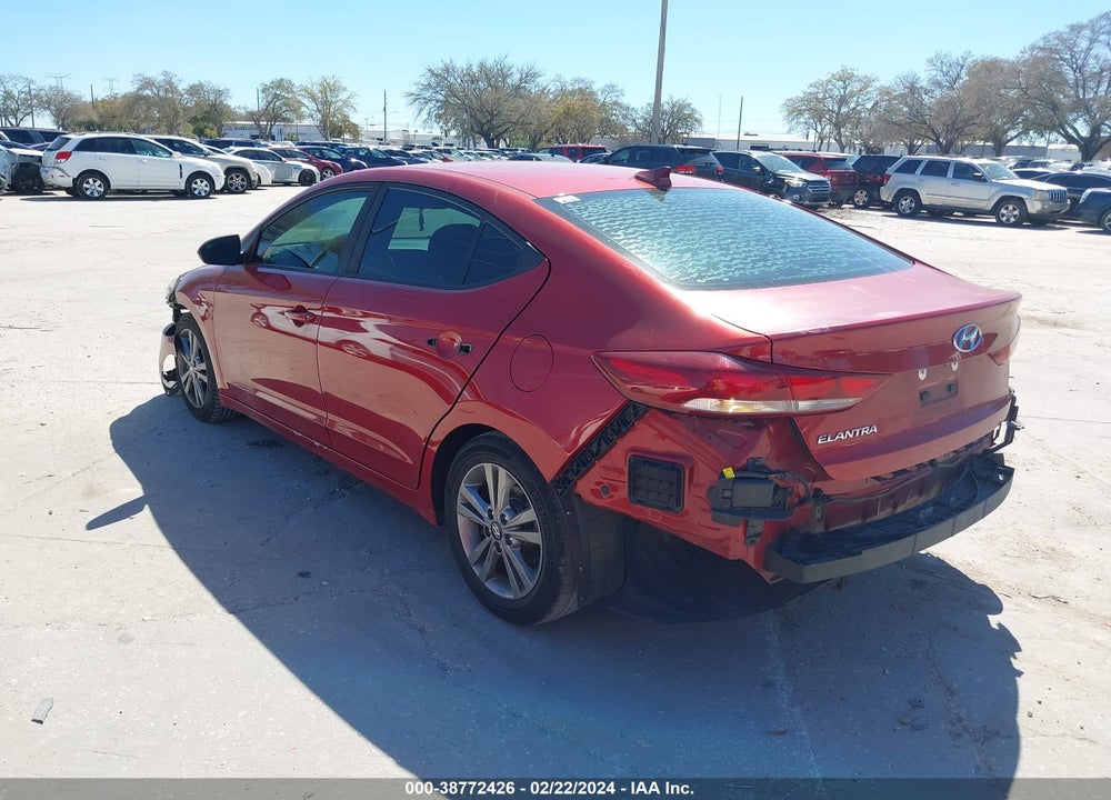 2018 HYUNDAI ELANTRA SEL VIN: KMHD84LF2JU471879