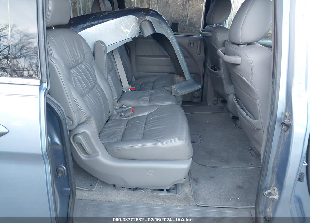 2010 HONDA ODYSSEY EX-L VIN: 5FNRL3H6XAB056426