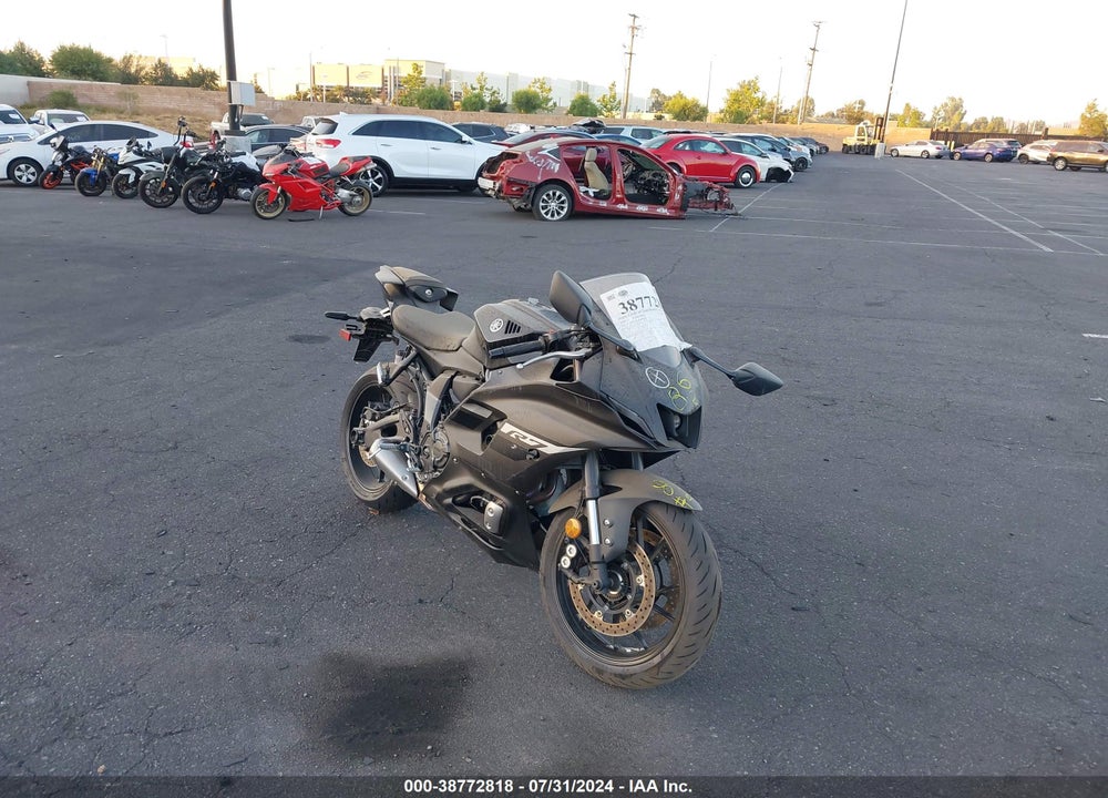 2024 YAMAHA YZFR7 VIN: JYARM38Y4RA002425