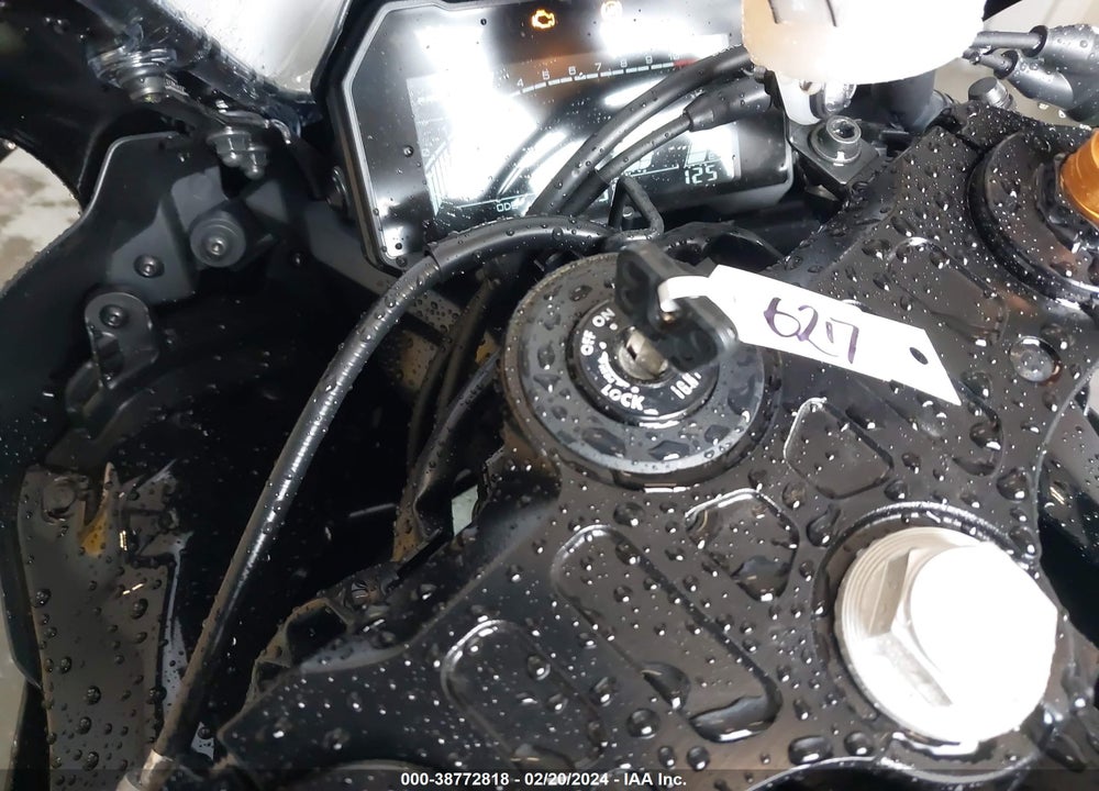 2024 YAMAHA YZFR7 VIN: JYARM38Y4RA002425