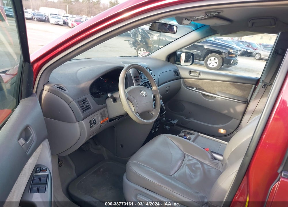 2010 TOYOTA SIENNA LE VIN: 5TDKK4CC3AS299806