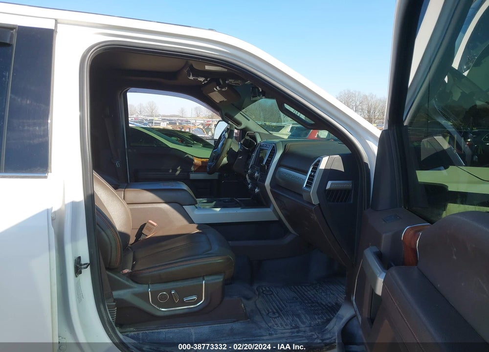 2017 FORD F-450 KING RANCH VIN: 1FT8W4DT2HEF07025
