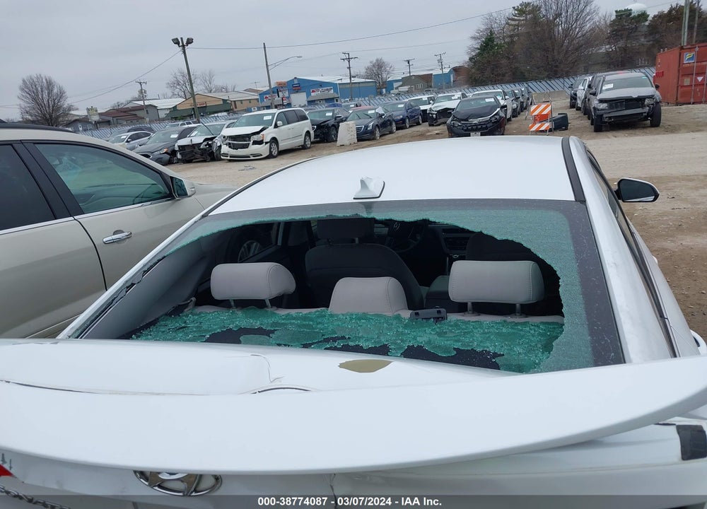 2017 HYUNDAI SONATA VIN: 5NPE24AF1HH542586