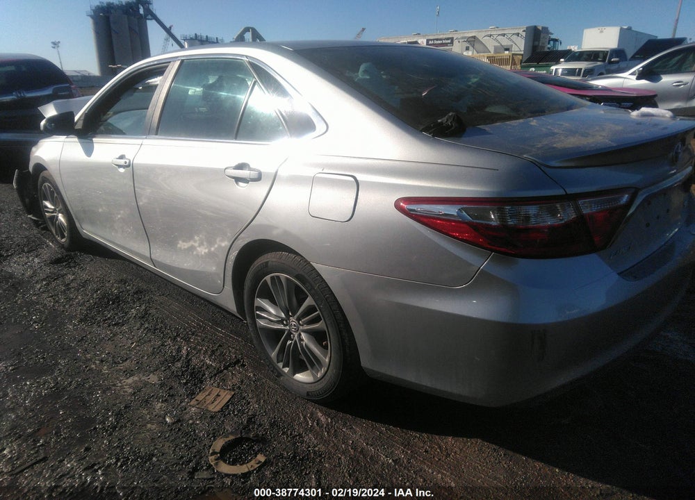 2016 TOYOTA CAMRY SE VIN: 4T1BF1FK3GU130469
