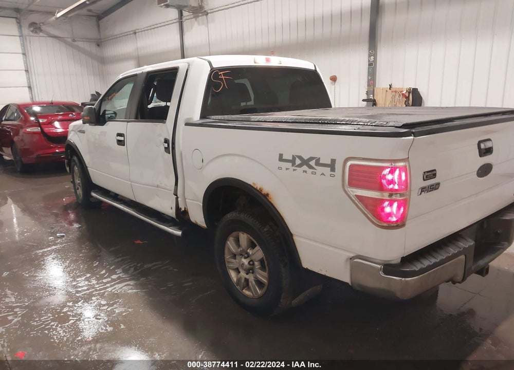 2011 FORD F-150 XLT VIN: 1FTFW1EF8BFA73824