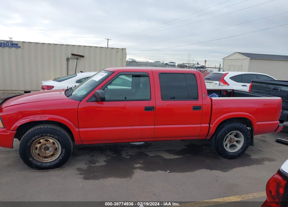 2002 GMC SONOMA SLS VIN: 1GTDT13W52K203083