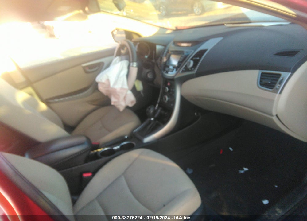 2014 HYUNDAI ELANTRA SE VIN: 5NPDH4AE4EH469212
