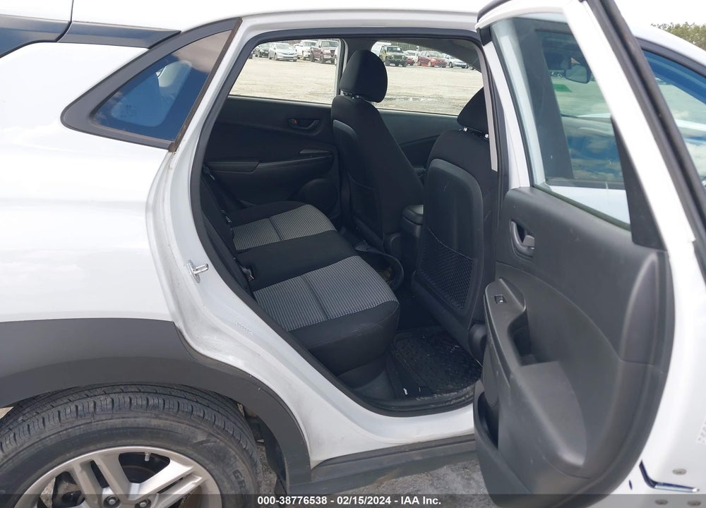 2019 HYUNDAI KONA SE VIN: KM8K12AA6KU241674