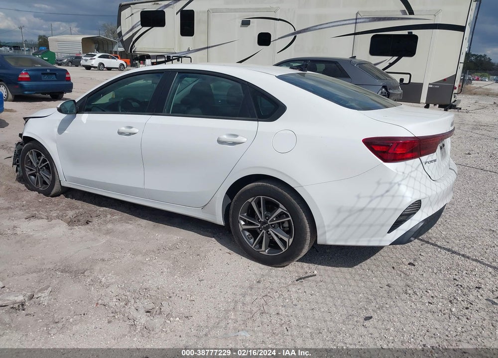 2022 KIA FORTE LXS VIN: 3KPF24AD4NE481365