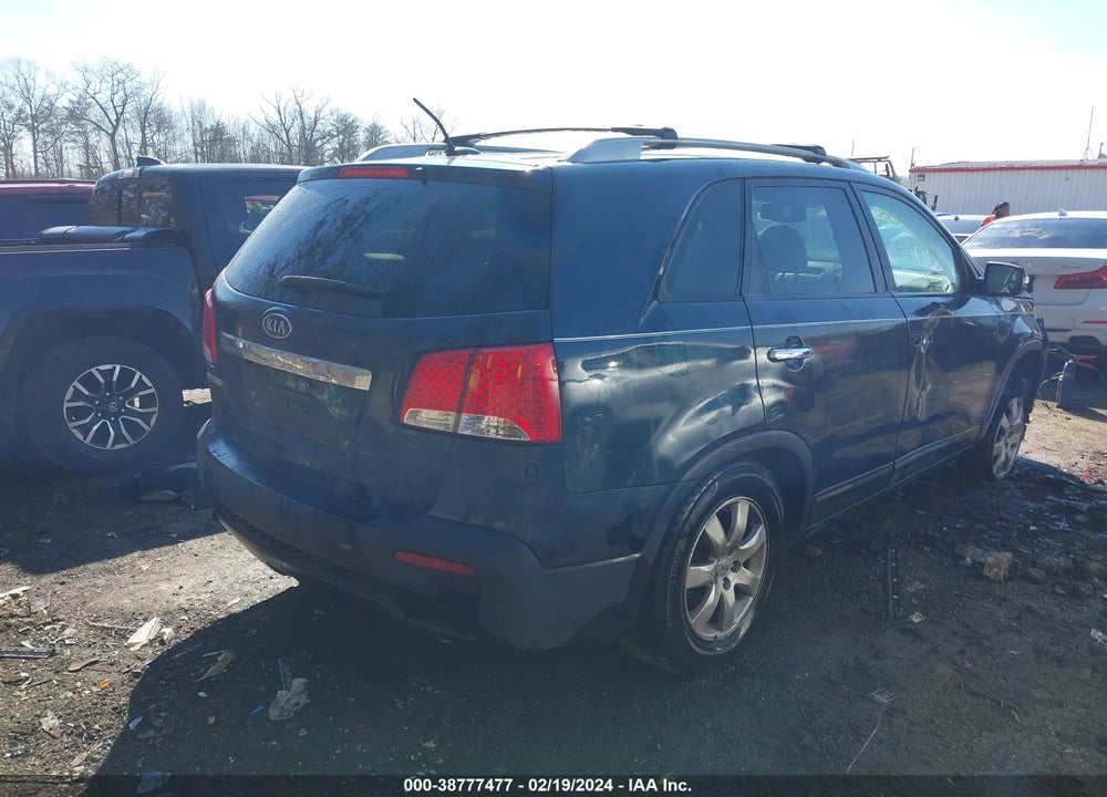 2012 KIA SORENTO LX VIN: 5XYKT3A64CG265457