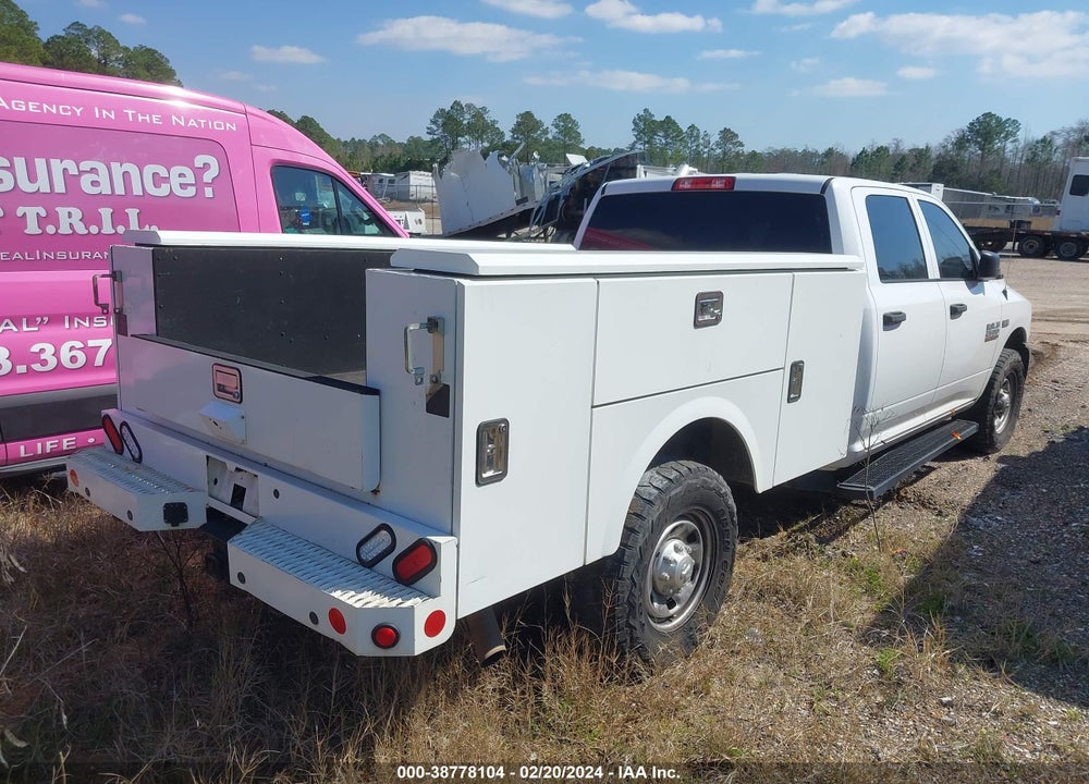 2018 RAM 2500 TRADESMAN 4X2 8' BOX VIN: 3C6UR4HJ8JG312955