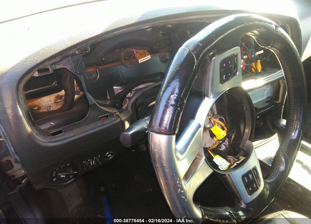 2011 DODGE CHARGER R/T VIN: 2B3CL5CT8BH610221