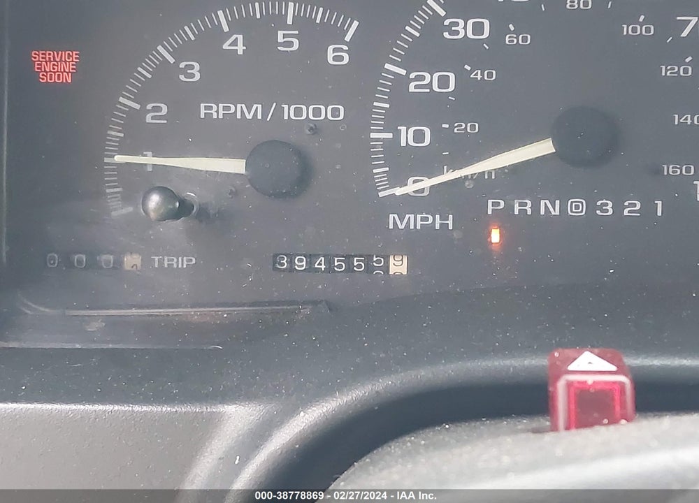 1997 CHEVROLET C1500 FLEETSIDE VIN: 1GCEC19R2VE213515