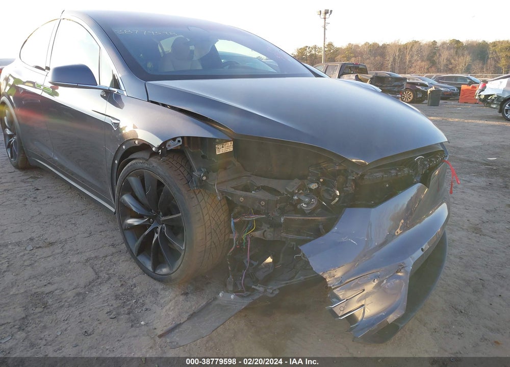 2020 TESLA MODEL X LONG RANGE DUAL MOTOR ALL-WHEEL DRIVE/LONG RANGE PLUS DUAL MOTOR ALL-WHEEL DRIVE VIN: 5YJXCDE27LF230860