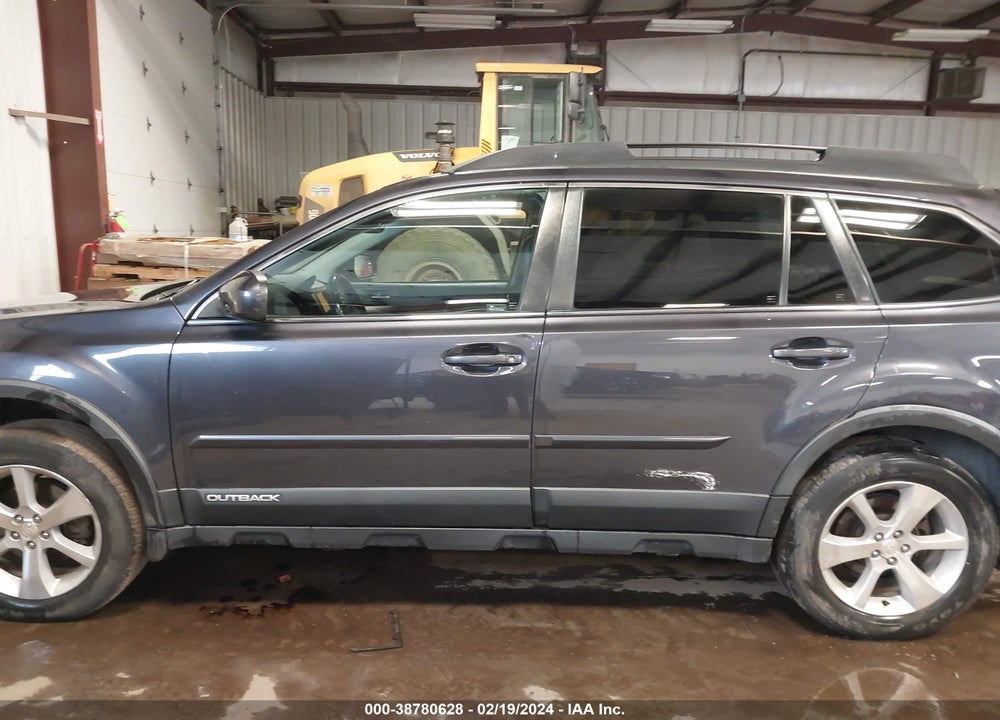 2013 SUBARU OUTBACK 2.5I LIMITED VIN: 4S4BRCLC6D3251272