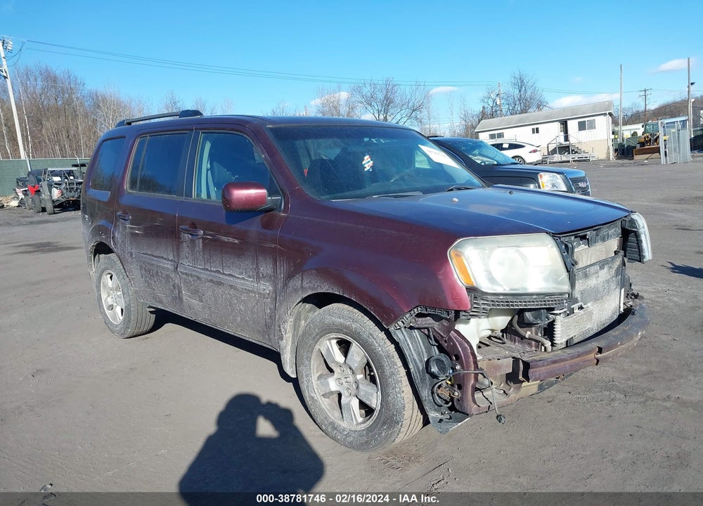 2011 HONDA PILOT EX VIN: 5FNYF4H4XBB064406