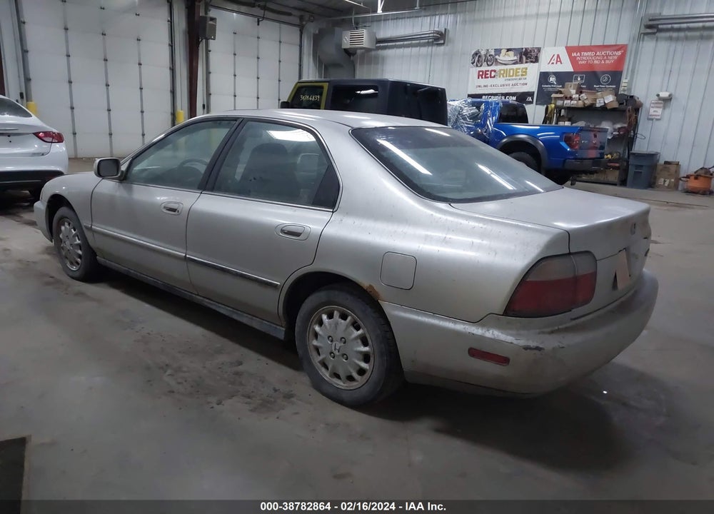 1997 HONDA ACCORD VIN: 1HGCD5657VA278608