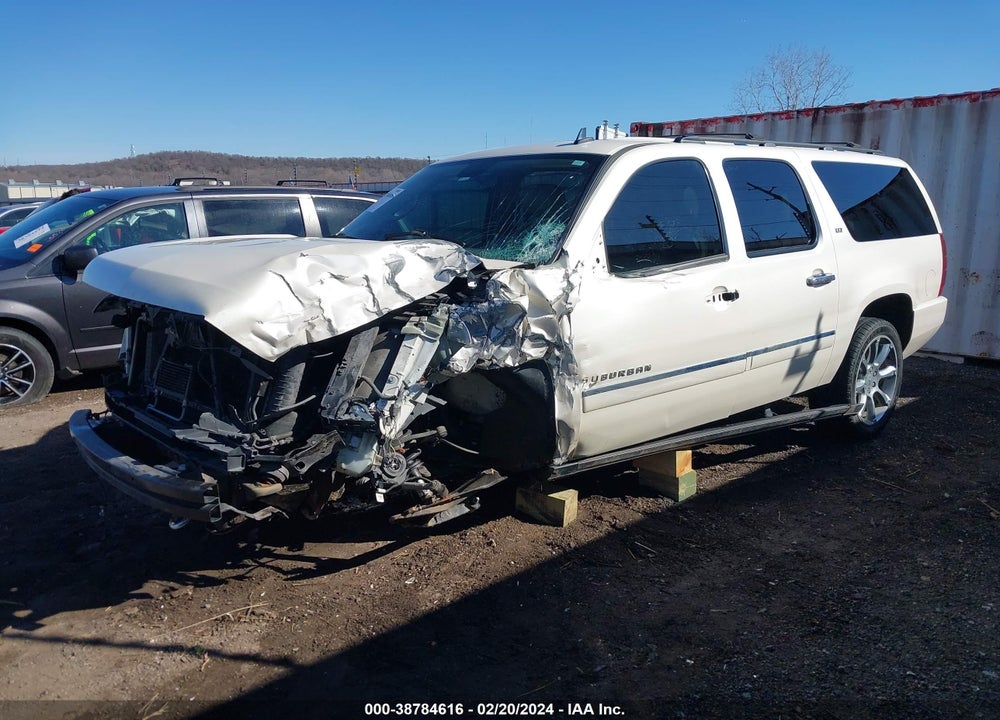 2013 CHEVROLET SUBURBAN 1500 LTZ VIN: 1GNSKKE72DR360139