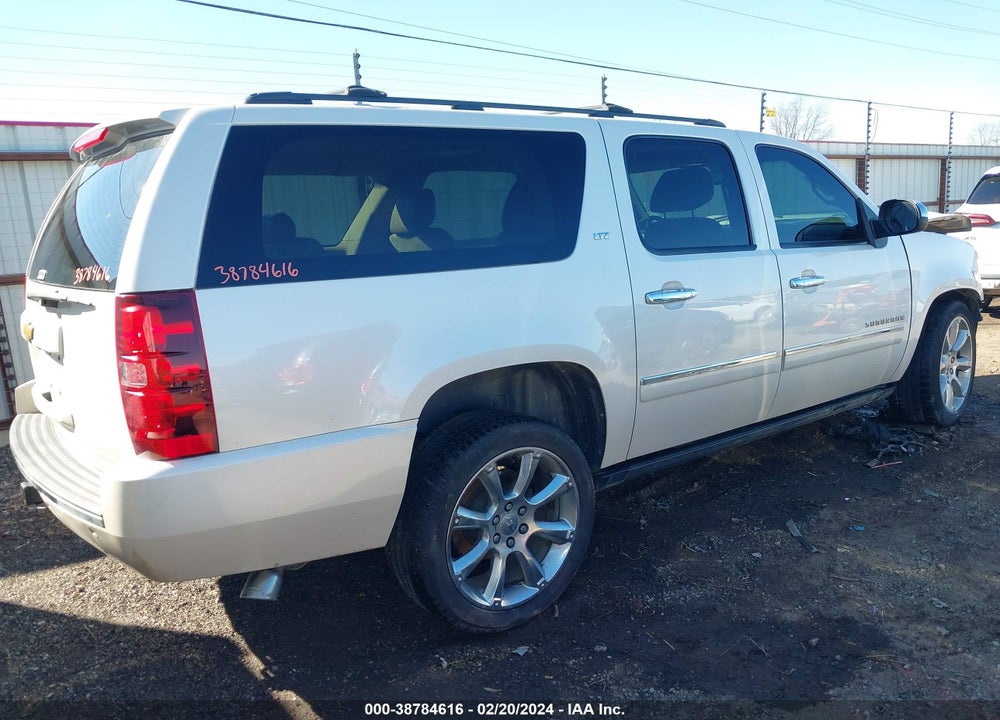 2013 CHEVROLET SUBURBAN 1500 LTZ VIN: 1GNSKKE72DR360139