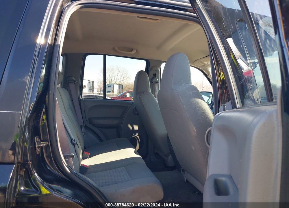 2006 JEEP LIBERTY SPORT VIN: 1J4GL48KX6W141709