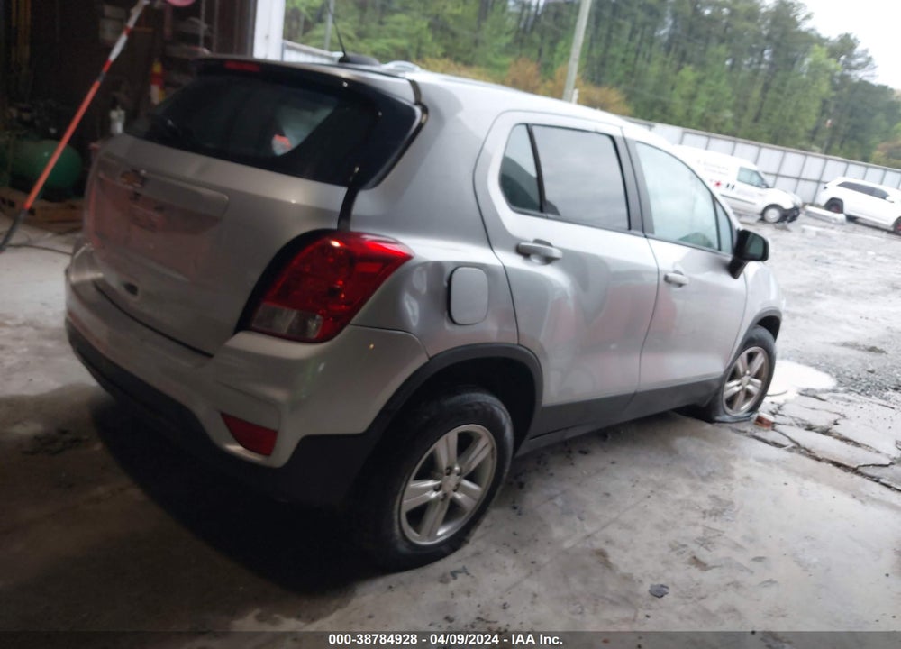 2020 CHEVROLET TRAX FWD LS VIN: 3GNCJKSB3LL218422