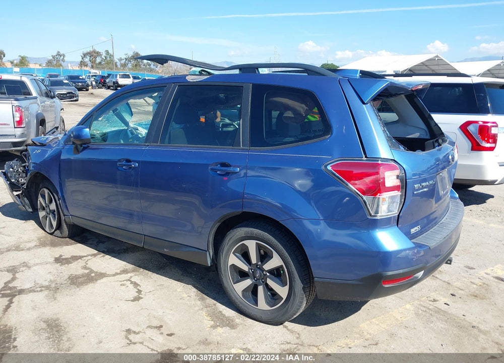 2018 SUBARU FORESTER 2.5I PREMIUM VIN: JF2SJAEC4JH597978