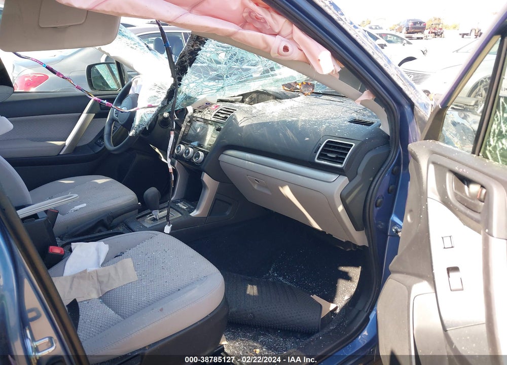 2018 SUBARU FORESTER 2.5I PREMIUM VIN: JF2SJAEC4JH597978