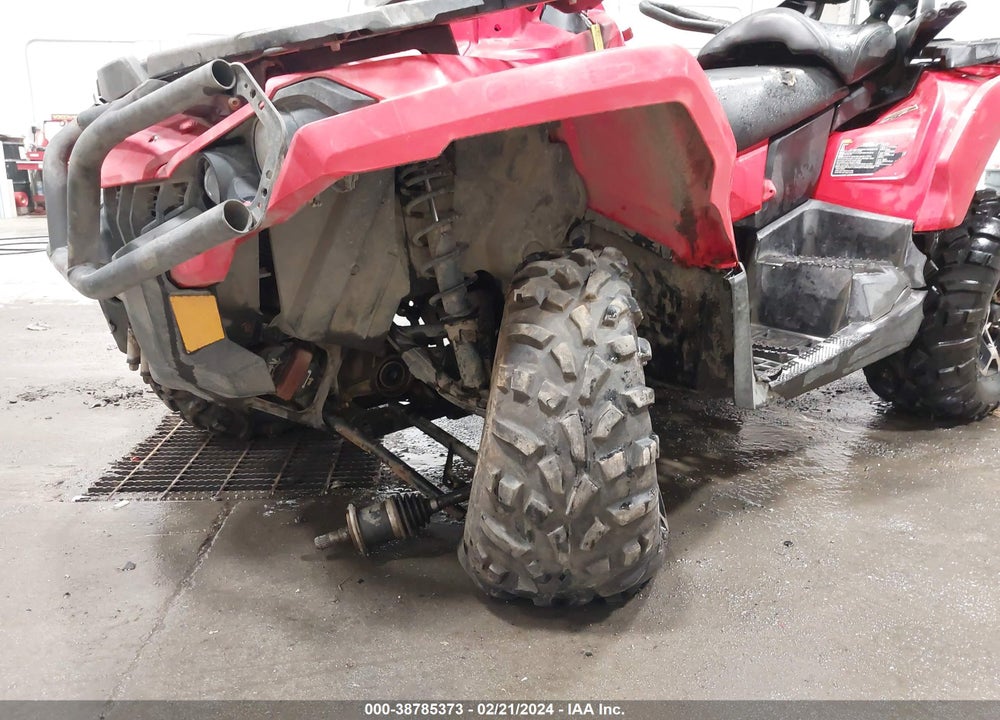 2013 CAN-AM OUTLANDER MAX 800R XT VIN: 3JBLPHN1XDJ000183