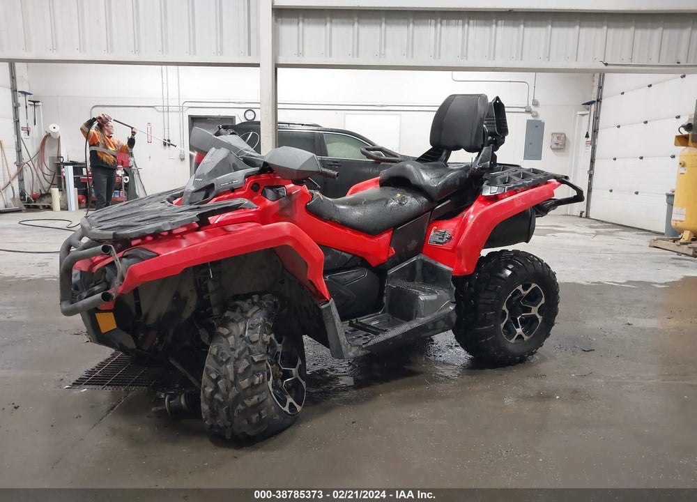 2013 CAN-AM OUTLANDER MAX 800R XT VIN: 3JBLPHN1XDJ000183