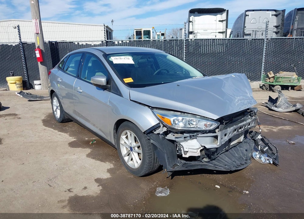 2017 FORD FOCUS SE VIN: 1FADP3F29HL215397