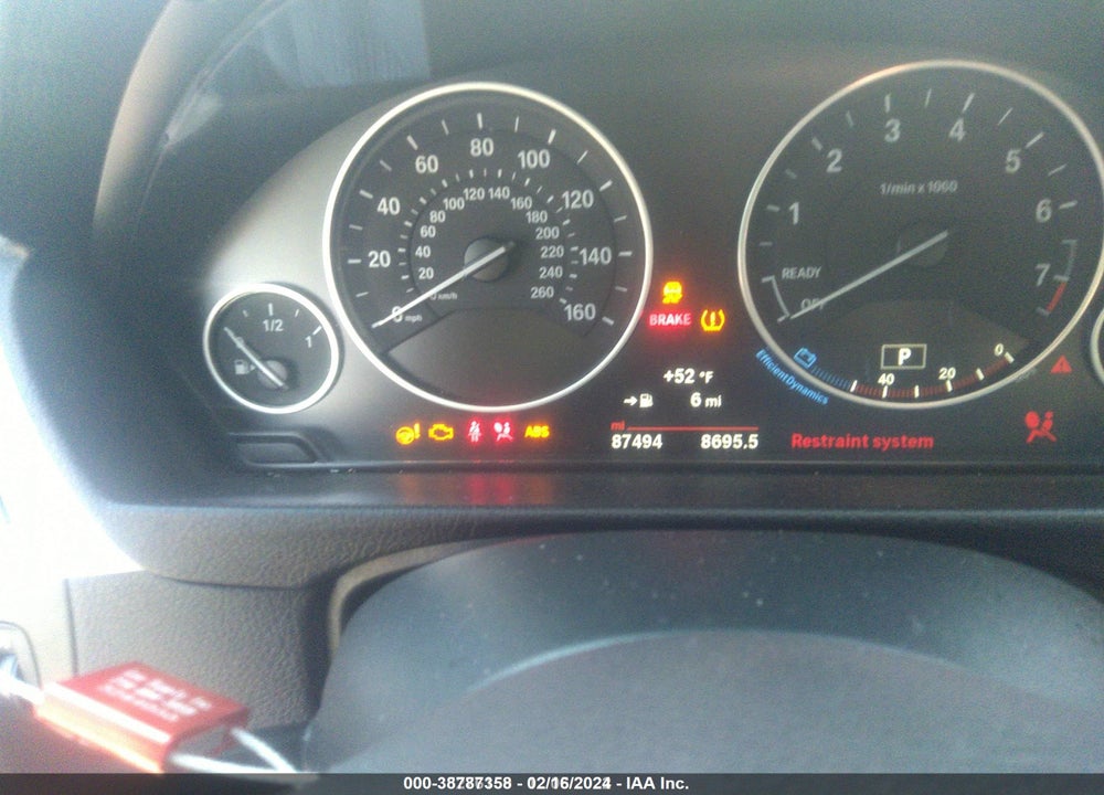 2016 BMW 320I XDRIVE VIN: WBA8E5G53GNU20977