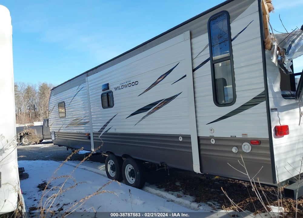 2018 FOREST RIVER WILDWOOD VIN: 4X4TWDC2XJ8804657