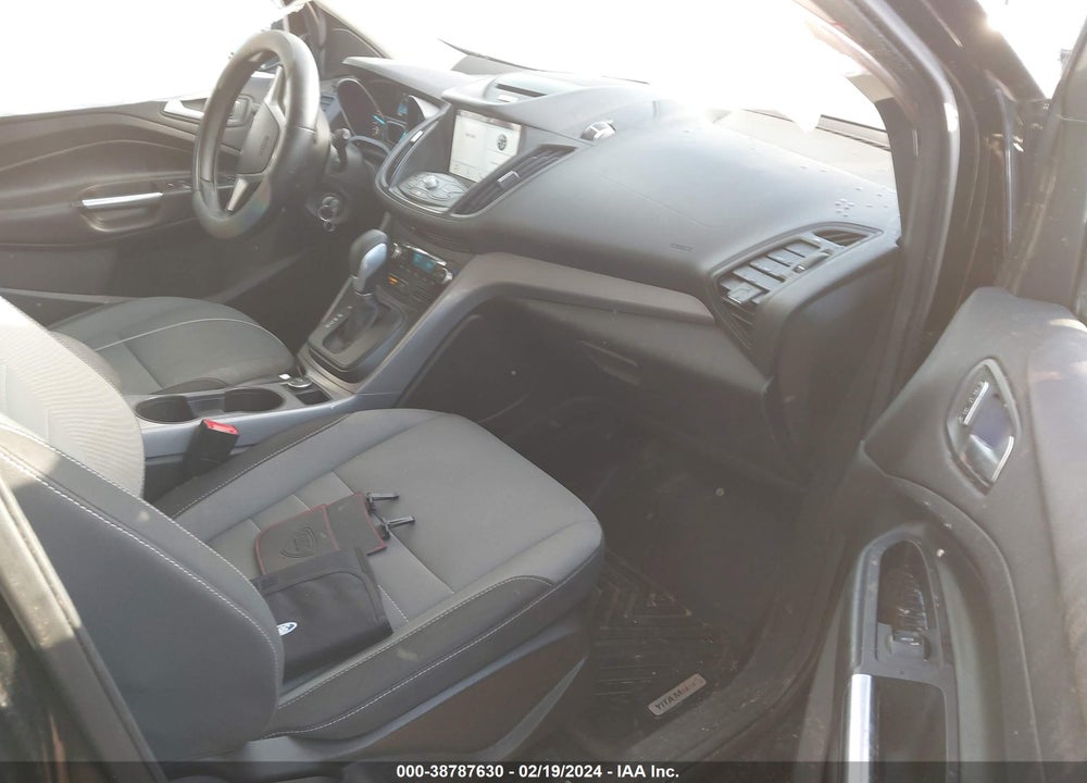 2016 FORD ESCAPE SE VIN: 1FMCU0GX1GUB32929