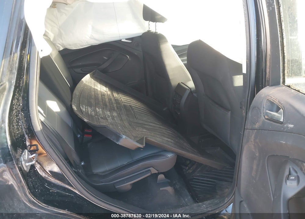 2016 FORD ESCAPE SE VIN: 1FMCU0GX1GUB32929