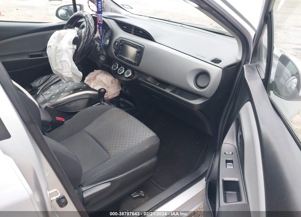 2017 TOYOTA YARIS L VIN: VNKKTUD33HA084243