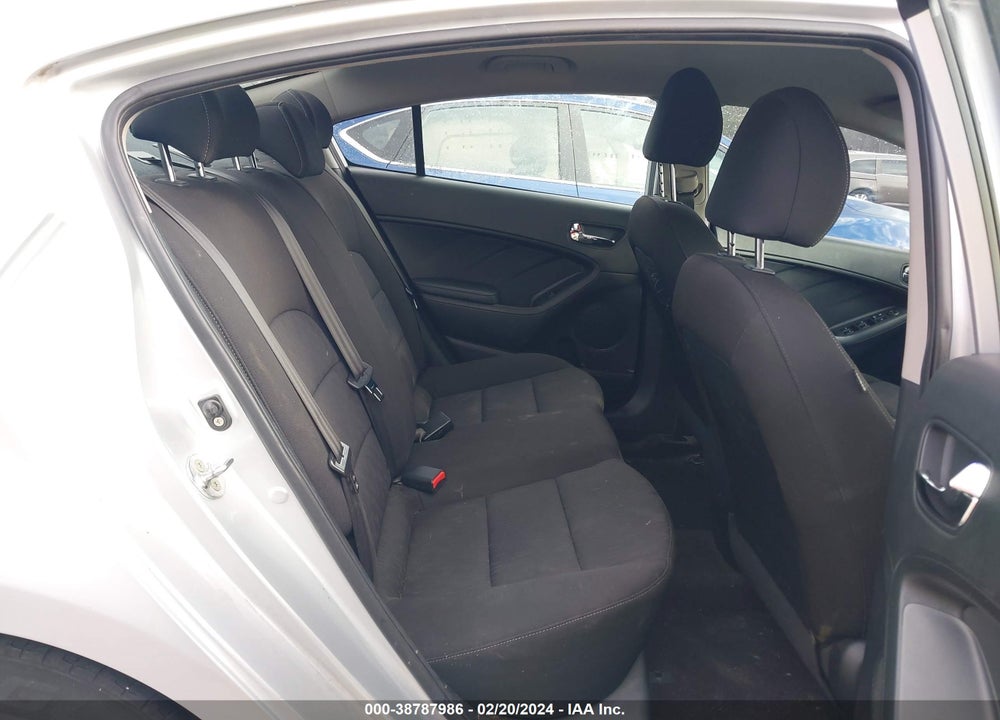 2016 KIA FORTE LX VIN: KNAFK4A66G5588124